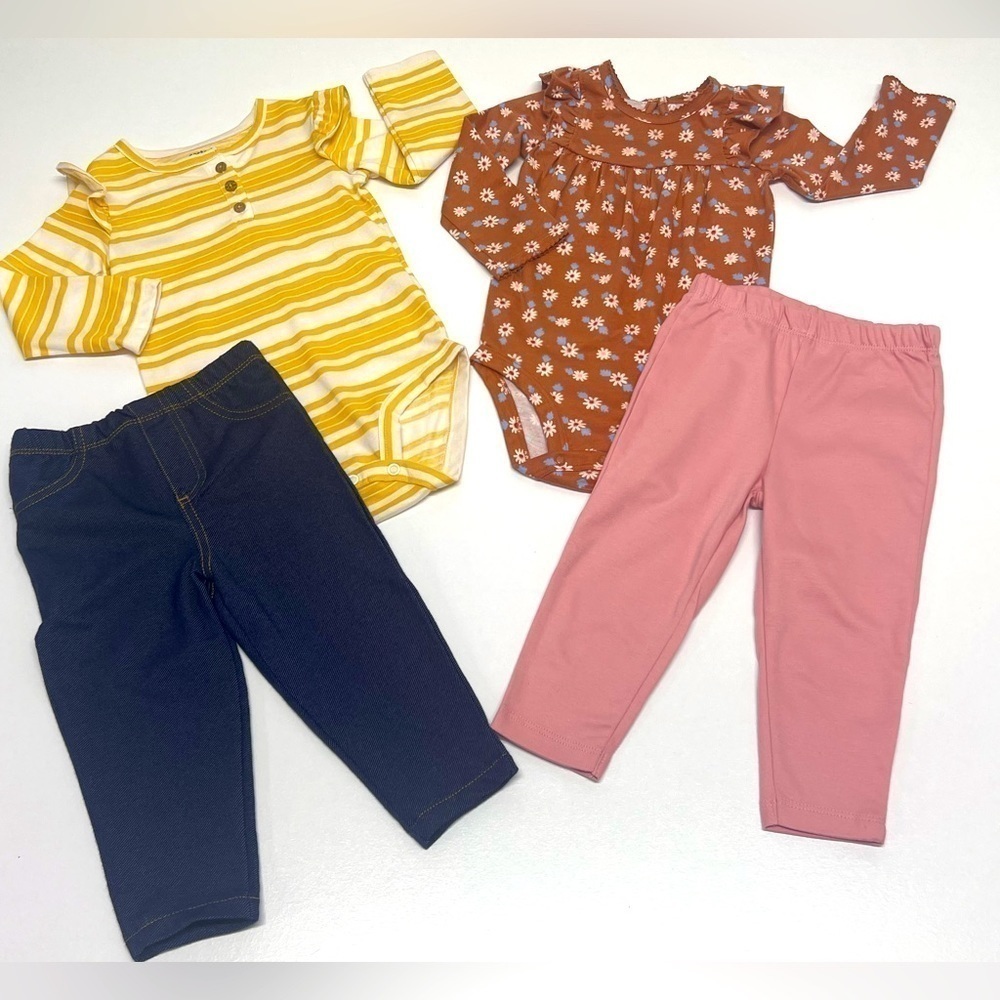 CARTERS - Baby Girls' 4 Piece Set Long Sleeve Bodysuit & Pants - 12 mo